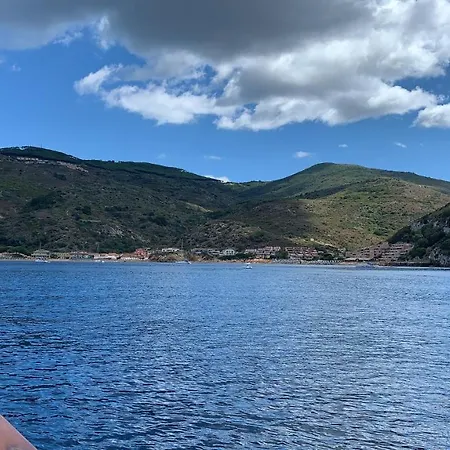 Sailing 5 Terre 船屋